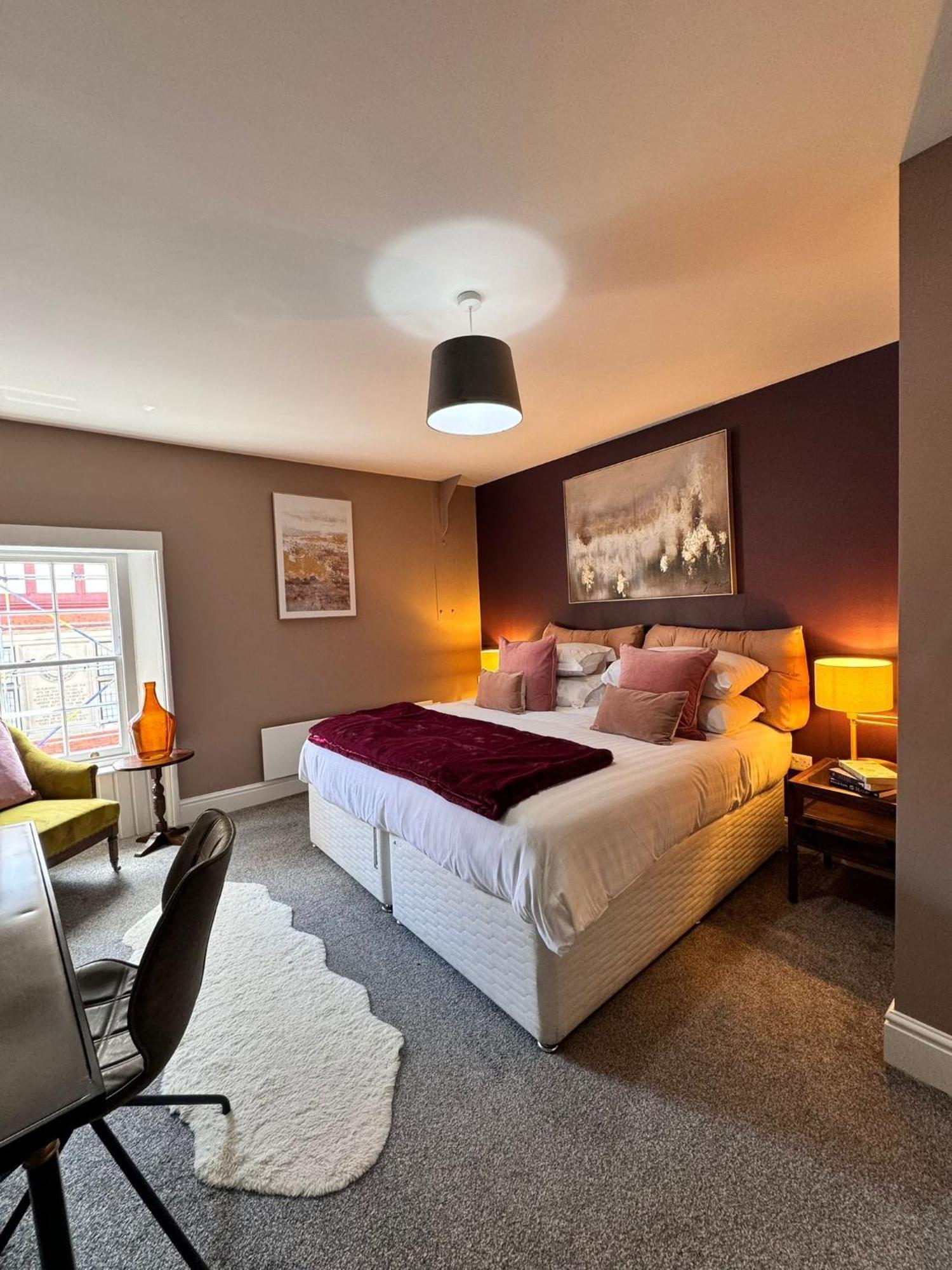 At Home Shrewsbury Room photo